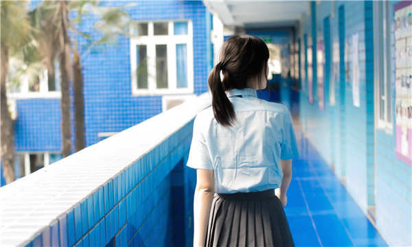 梁河如何找到一个可以帮助我生孩子的女人？